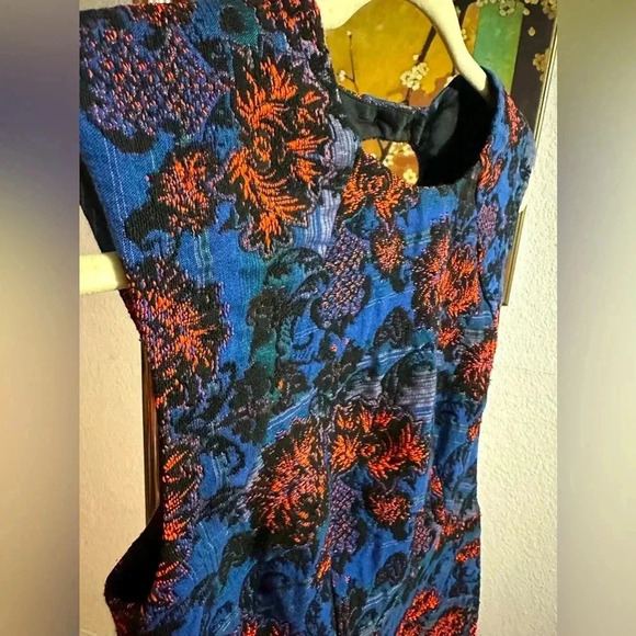 Twelfth by Cynthia Vincent cap-sleeve mini dress size 4 - Picture 6 of 13